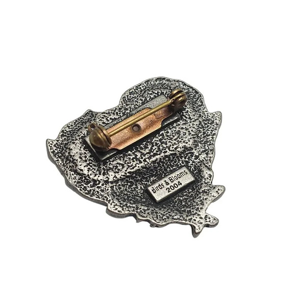 Birds & Blooms 2004 Pewter Silver Tone Heart Shaped Bird Nest Brooch Pin 1 1/4” - Picture 3 of 4